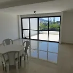 Linda Cobertura Recreio