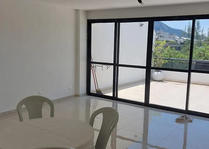 Linda Cobertura Recreio